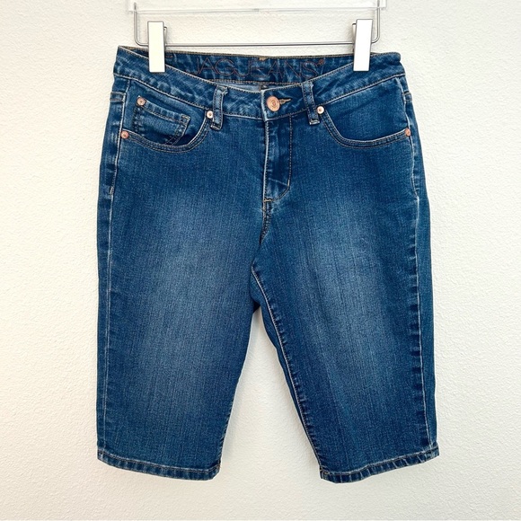 JAG Jeans Denim Bermuda Jean Shorts Mid Rise Slim Fit Long Jorts Blue Size 6 - Picture 1 of 14